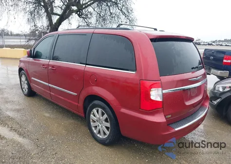 2014 Chrysler Town & Country Touring z USA, uszkodzony, nr VIN 2C4RC1BG7ER342430